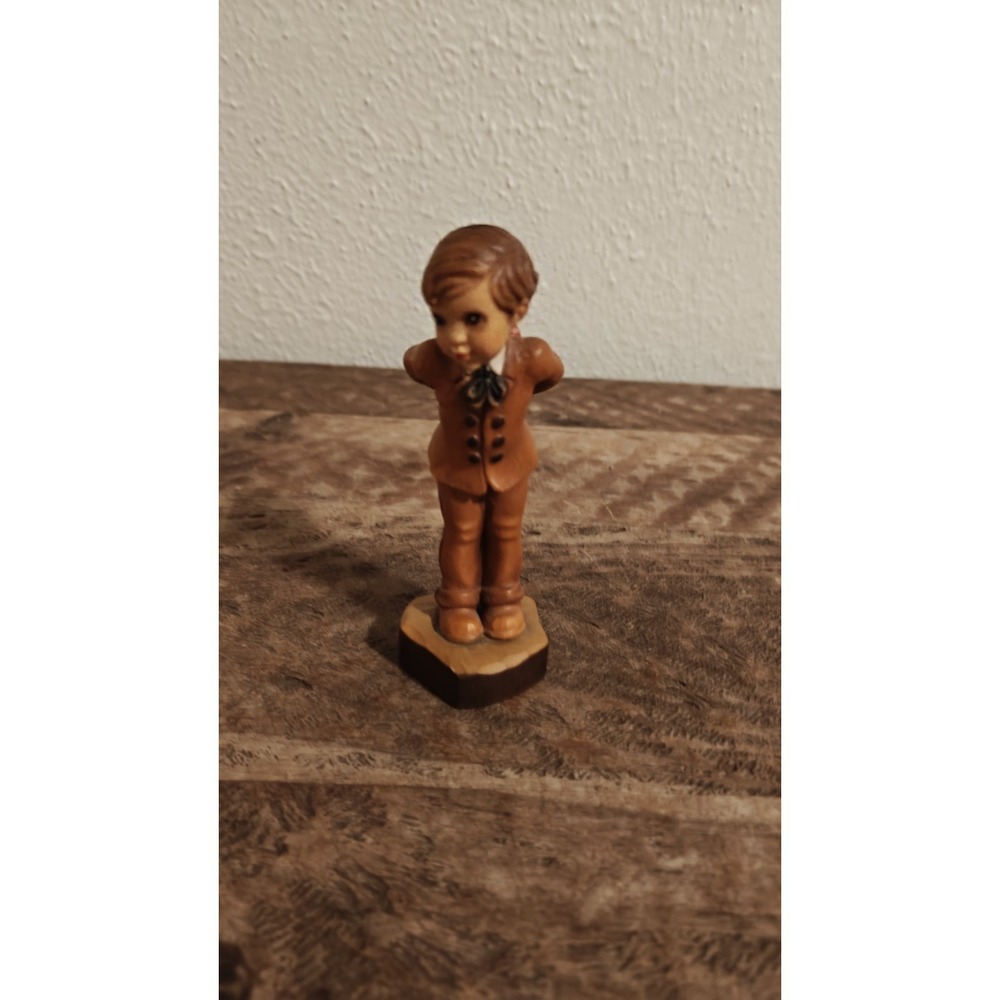 ANRI By SARAH KAY - "A Young Mans Fancy" - 4.5 Inch Figurine